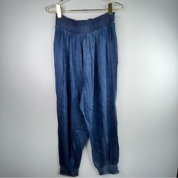 La Vie Rebecca Taylor Tissue Denim Chambray High Rise Tapered Smocked Hem Pant L - Picture 11 of 13